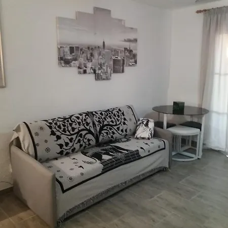 Moderno E Luminoso Studio Port Royal * Los Cristianos (Tenerife)